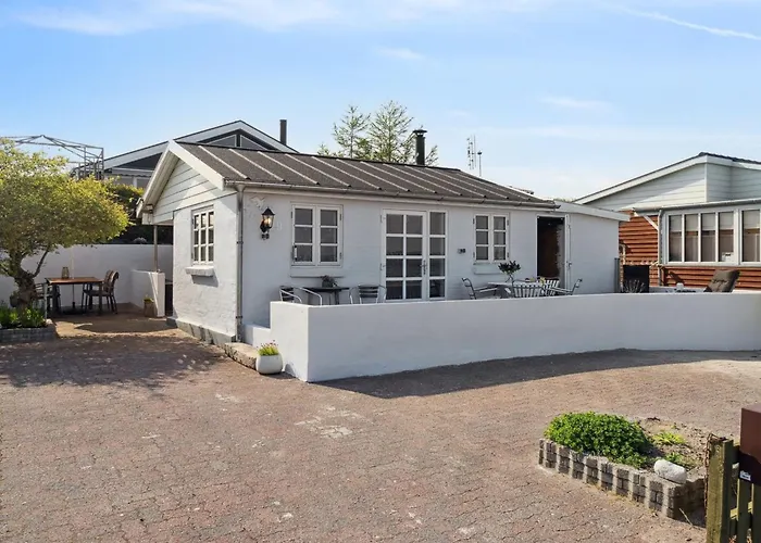 Tameka - 10m To The Fjord By Interhome Hébergement de vacances *